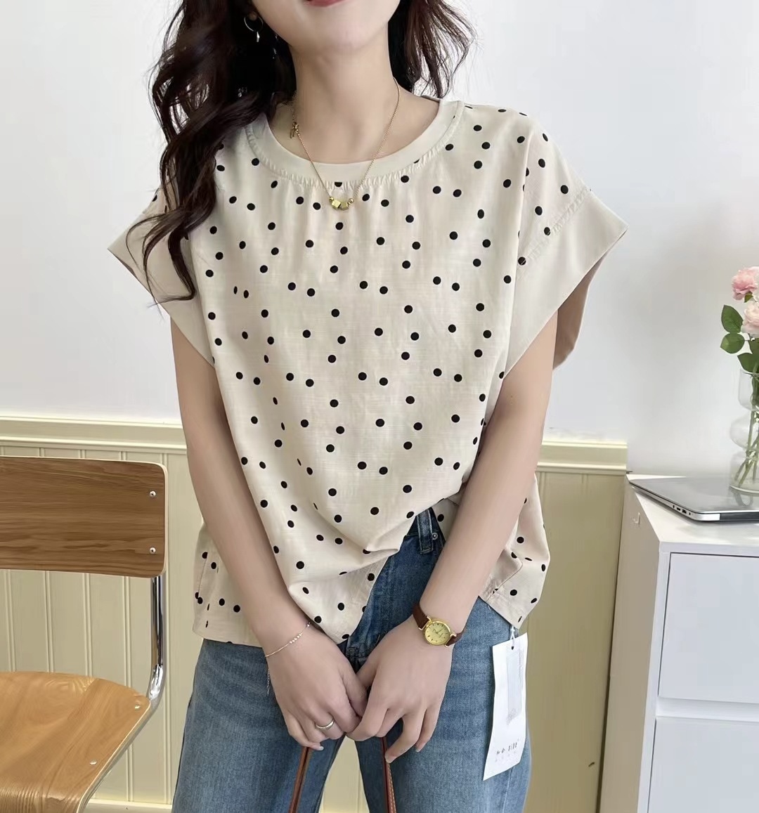 เสื้อผ้าฝ้ายลายจุด