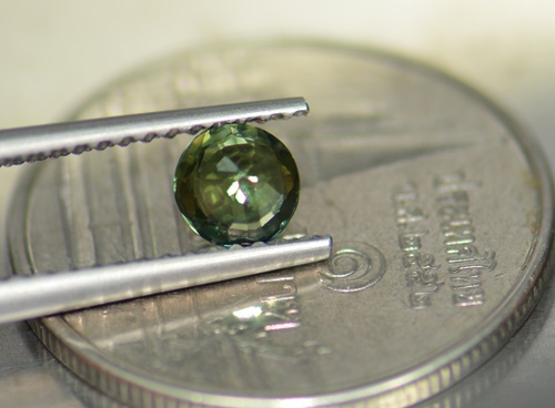 พลอยมรกตบางกะจะ 0.44 กะรัตพลอยไทย