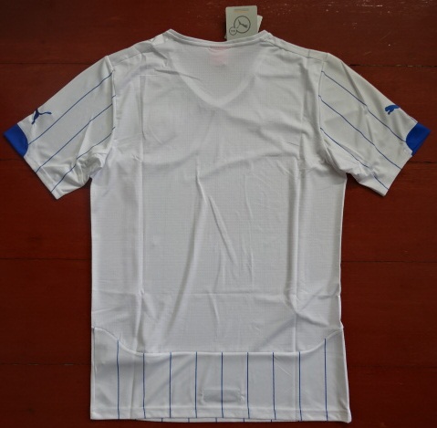 เสื้อฟุตบอล ทีมชาติอิตาลี ชุดเยือน ชุดลุยศึกฟุตบอลโลก 2014 ใหม่ M-Size / ITALY Football Shirt Away Kit World Cup 2014 Jersey NEW M-Size
