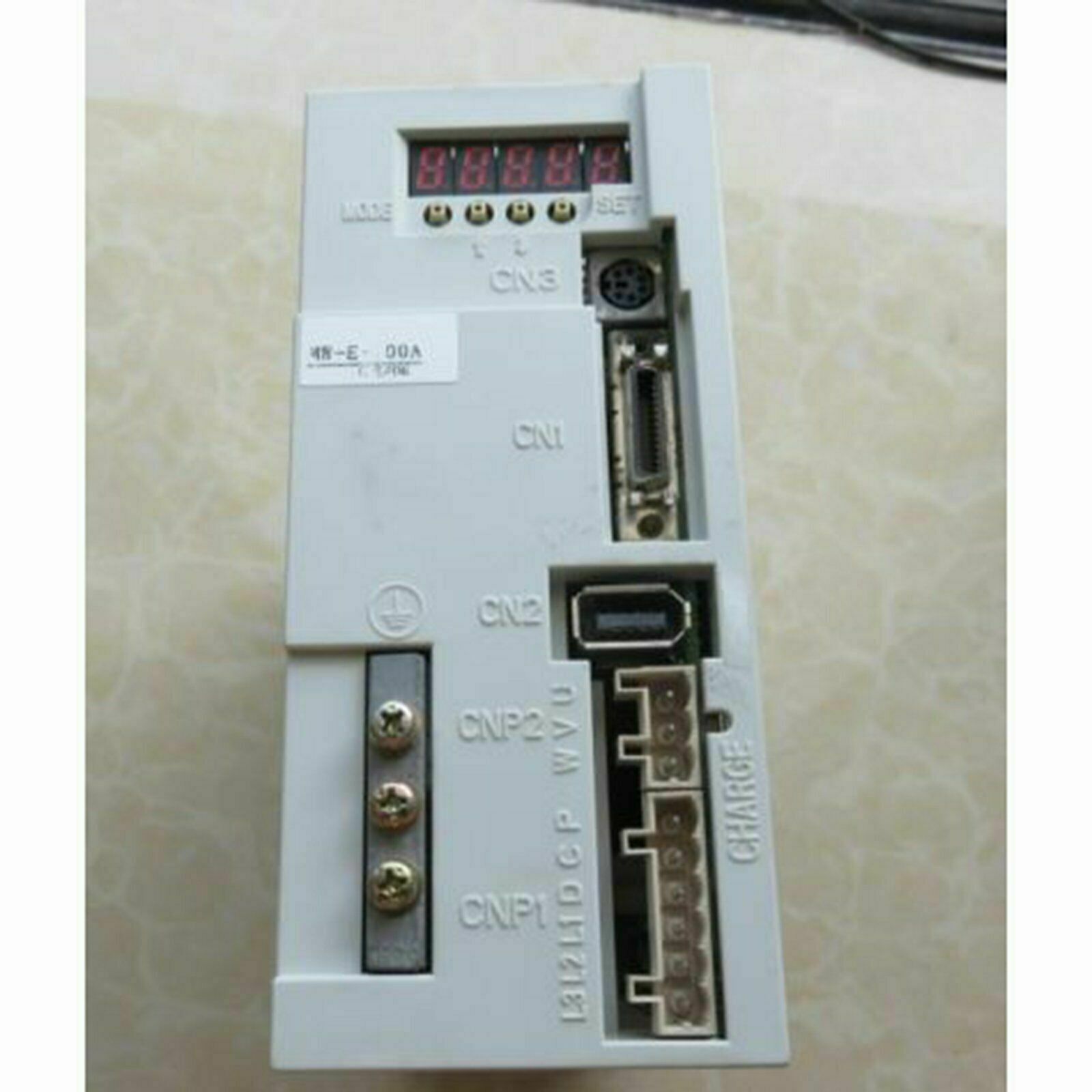 MR-E-100A SERVO DRIVE " MITSUBISHI "