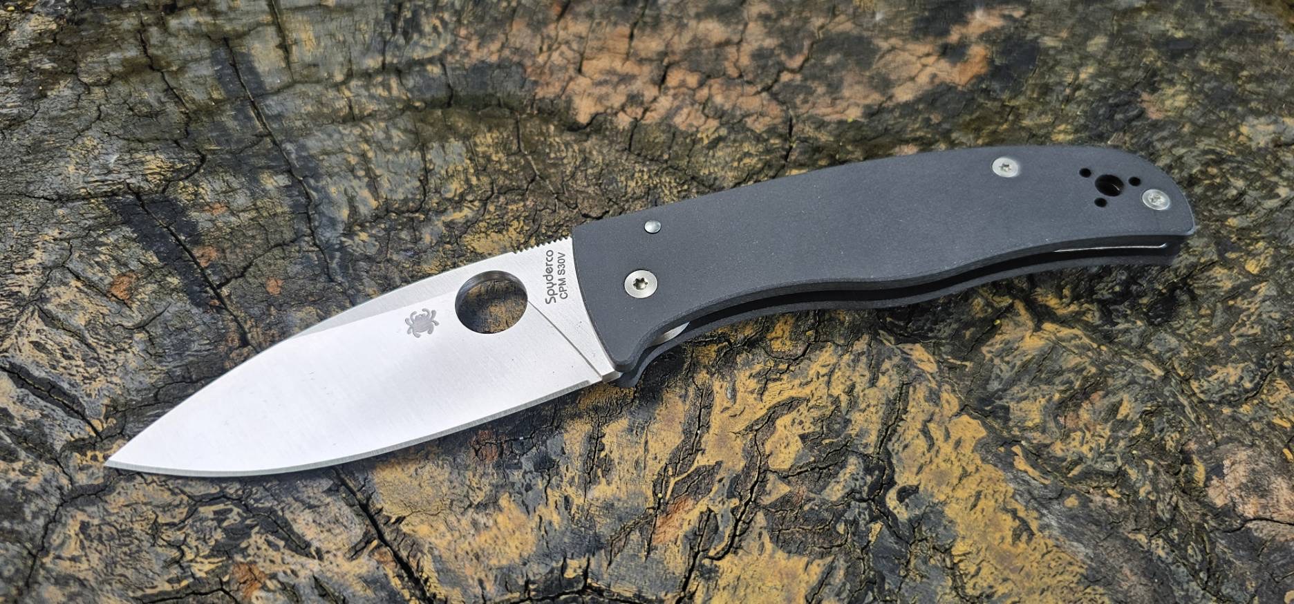 Spyderco Bodacious Compression Lock Knife Black G-10 (3.6" Satin S30V)