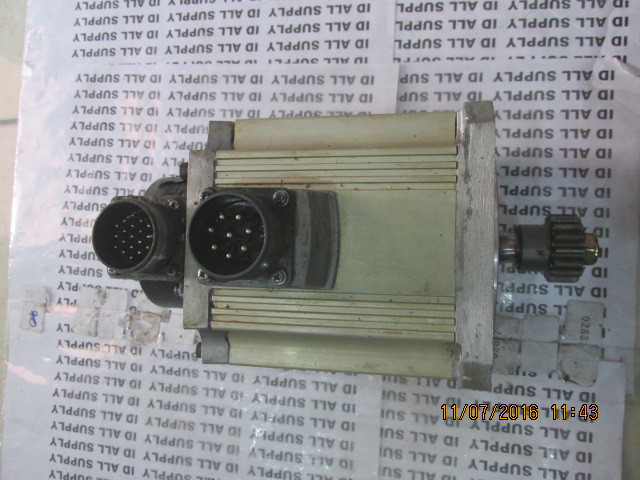 SERVO MOTOR “ MITSUBISHI ” รุ่น HC152T-SW