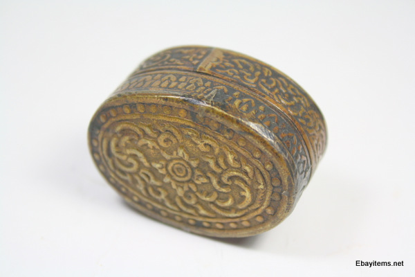 ตลับทองเหลืองสมัยโบราณ ปี 2517