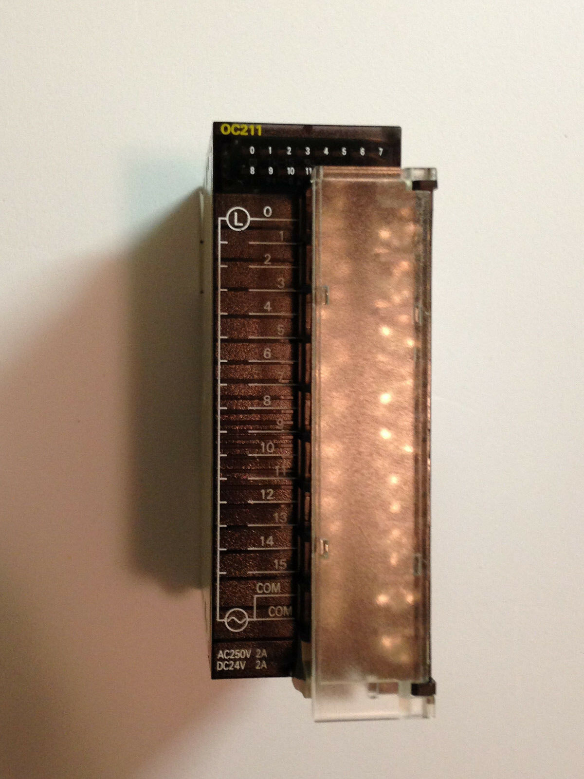 CJ1W-OC211 PLC " OMRON "