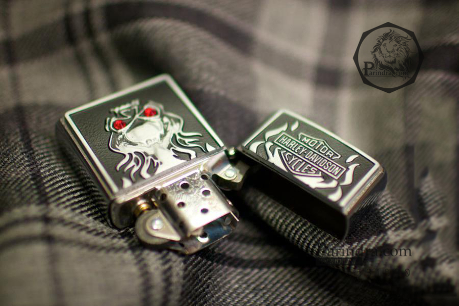 ไฟแช็ค Zippo แท้ หัวกระโหลกตาแดงฮาร์เล่ "Zippo 28267 Harley Davidson-Skull Emblem " แท้นำเข้า 100%