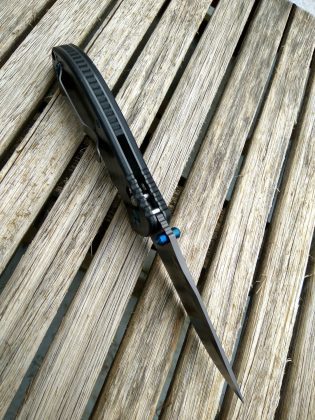 มีดพับ Ganzo รุ่น G7503CF สีดำ ด้ามลายคาร์บอนไฟเบอร์ ของแท้ 100%