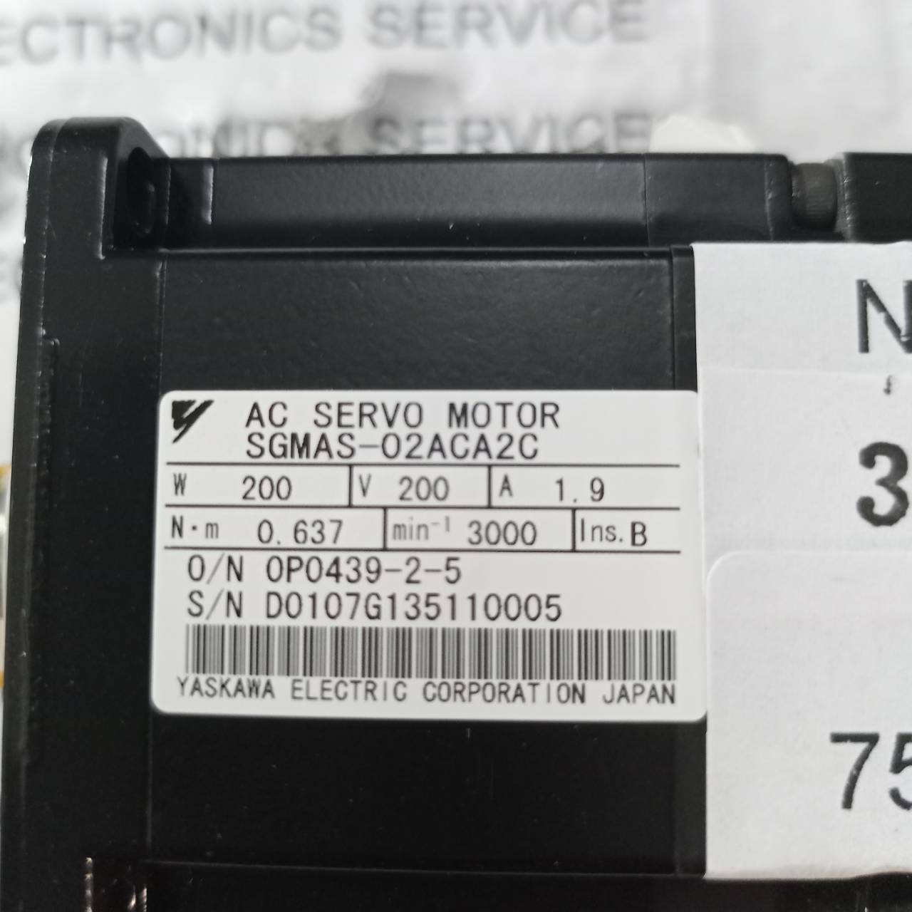 SGMAS-02ACA2C SERVO MOTOR " YASKAWA "