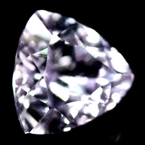 พลอยอะเมทิสต์สีชมพูอมม่วงหวาน 2.26 กะรัต AAA