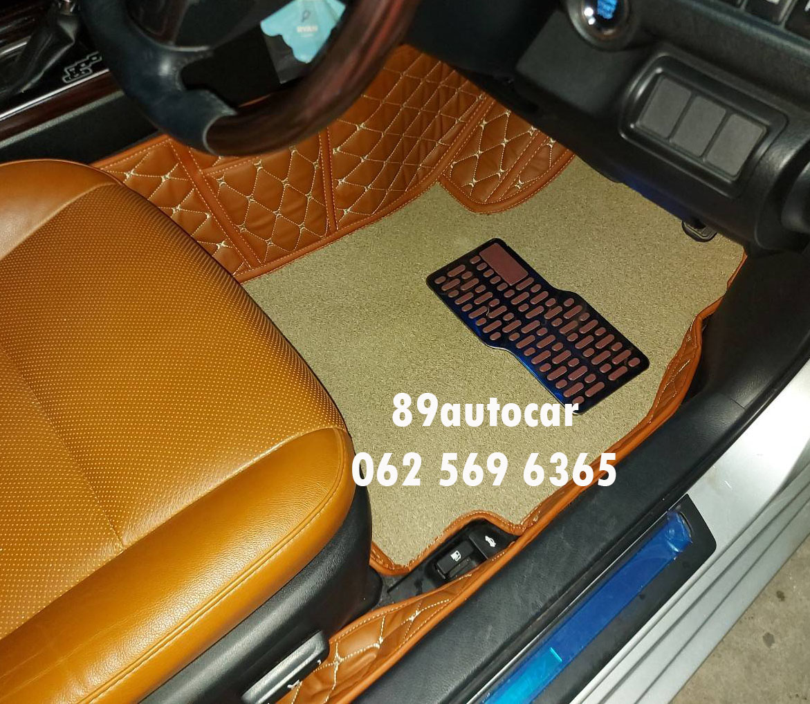 พรมปูพื้นรถยนต์ Toyota Camry ปูพรม8D สีน้ำตาลเข้ม + พรมดักฝุ่นสีครีม