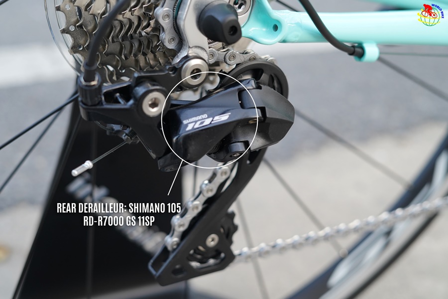 จักรยานเสือหมอบ Bianchi Via Nirone 7 – เฟรมอลูมิเนียม ชุดเกียร์ Shimano 105 2x11 Speeds | ปั่นไกล นุ่มสบาย น้ำหนักเบา 9.7 กก.