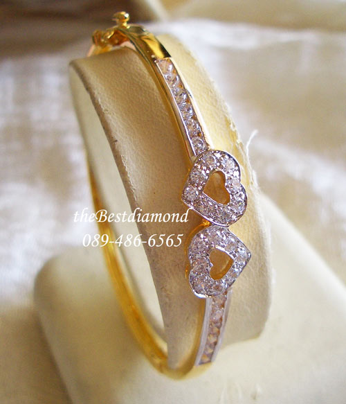 สินค้าหมด===BL007++กำไล 2 Hearts++กำไลน่ารักๆๆ เป็นหัวใจคู่กัน งานน่ารักมากๆๆ ใส่ได้ทุกโอกาส ใส่ติดข้อมือได้ไม่เวอร์ค่ะ ดีไซน์ modern มากๆ