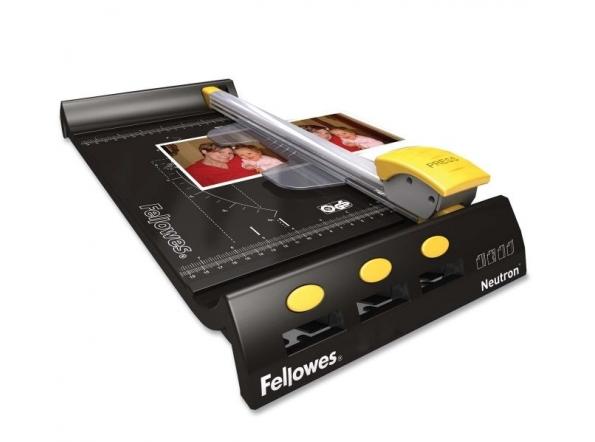 แท่นตัดกระดาษ Fellowes รุ่น Neutron A4 ( นิวตรอน เอ4 )