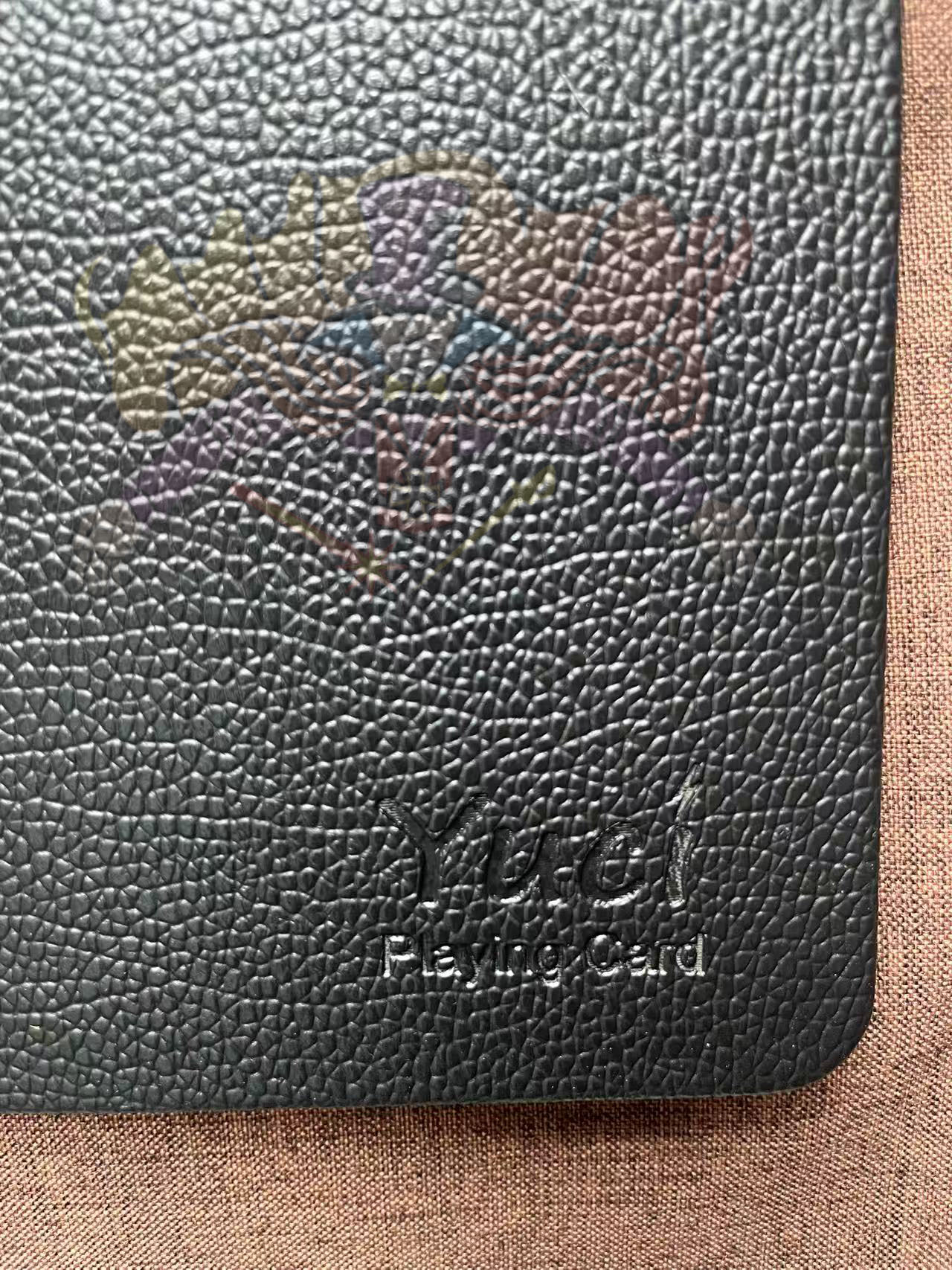 ++ อุปกรณ์เสริม มายากล แผ่นรองเล่น มายากลระยะใกล้ (Close Up Pad) by Yuci