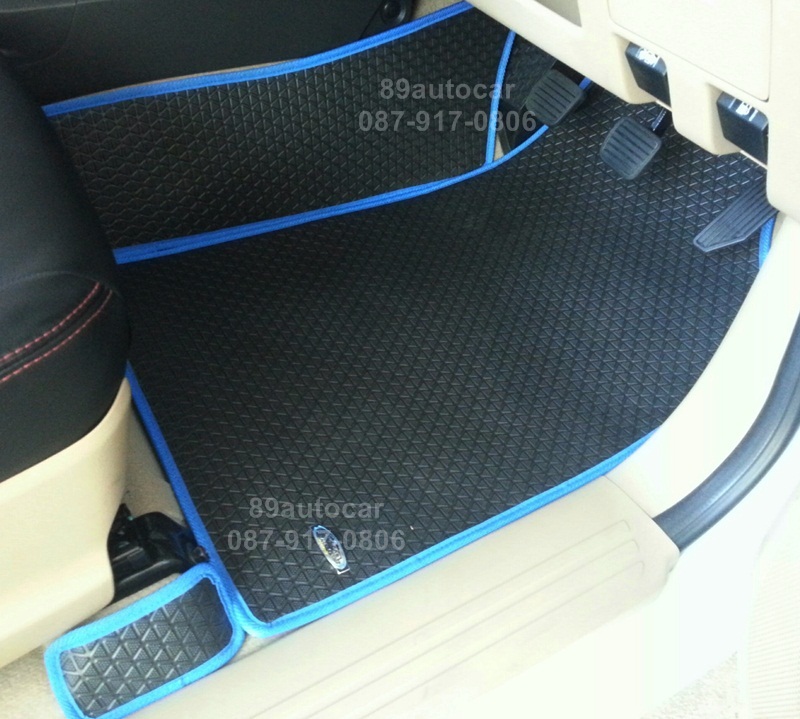 ขายยางปูพื้นรถเข้ารูป Isuzu D-Max 2012-2017 4 ประตู ลายสนุ๊กสีดำขอบฟ้า