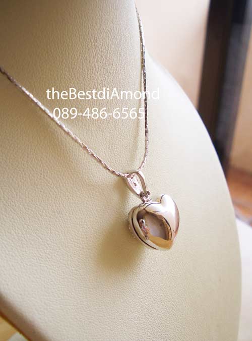 หมด=BP415RD++จี้เพชร ล็อคหัวใจ จี้น่ารักๆๆ แบบเก๋ designได้น่ารักมากๆๆ เป็นlocker เปิดฝาได้ ฝังจิกไข่ปลา เพชรแพรวพราว จี้แบบนี้ใส่ได้ทั้งสองด้านเลยค่ะ