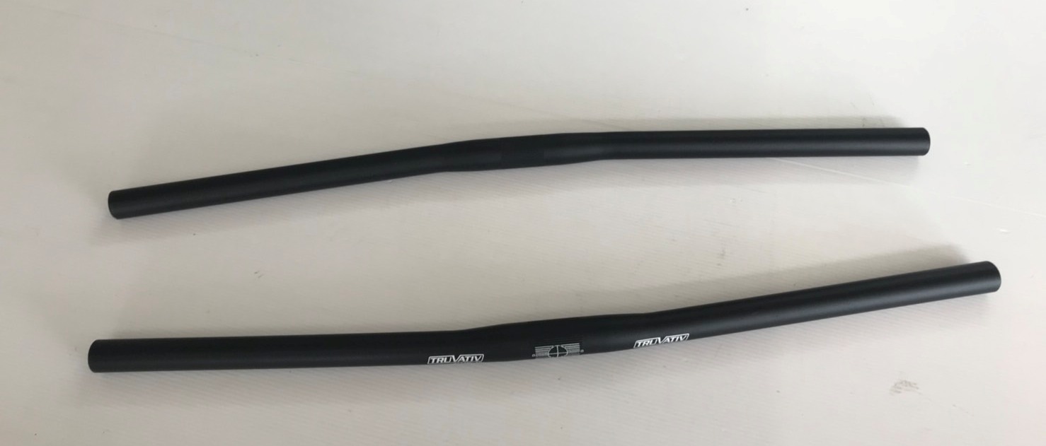 แฮนด์ตรงอลูมิเนียม TRUVATIV Alloy T6 Flatbar ธรรมดา(ไม่ oversize) ยาว 625มม.