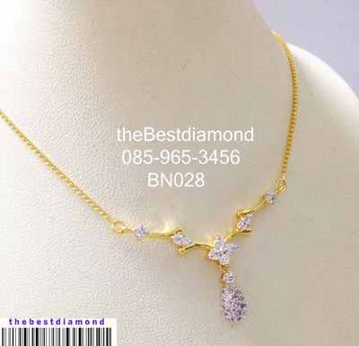 สินค้าหมด ==BN028+++สร้อยหยดน้ำ of flower +++น่ารักม๊ากๆๆๆๆ เป็นรูปหยดน้ำ มีดอกไม้อยู่บนหยดน้ำ ใส่ติดคอได้สบายๆ ใส่ทำงานก็เก๋ ใส่ออกงานก็OK