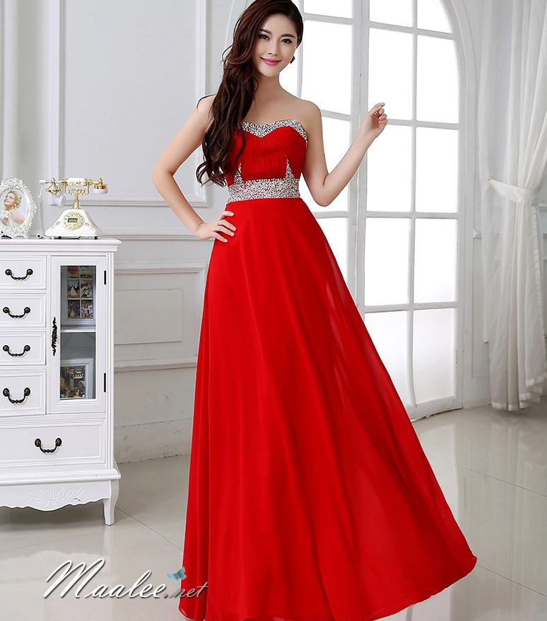 พร้อมส่ง ชุดราตรียาว เกาะอก แต่งเพชรหรู สีเทา