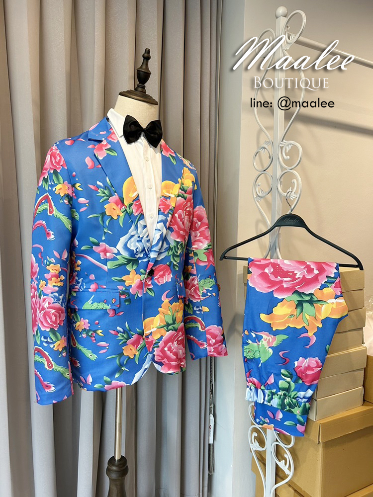 พร้อมเช่า ชุดสูทชาย สูทจีน ลายดอก สีน้ำเงิน