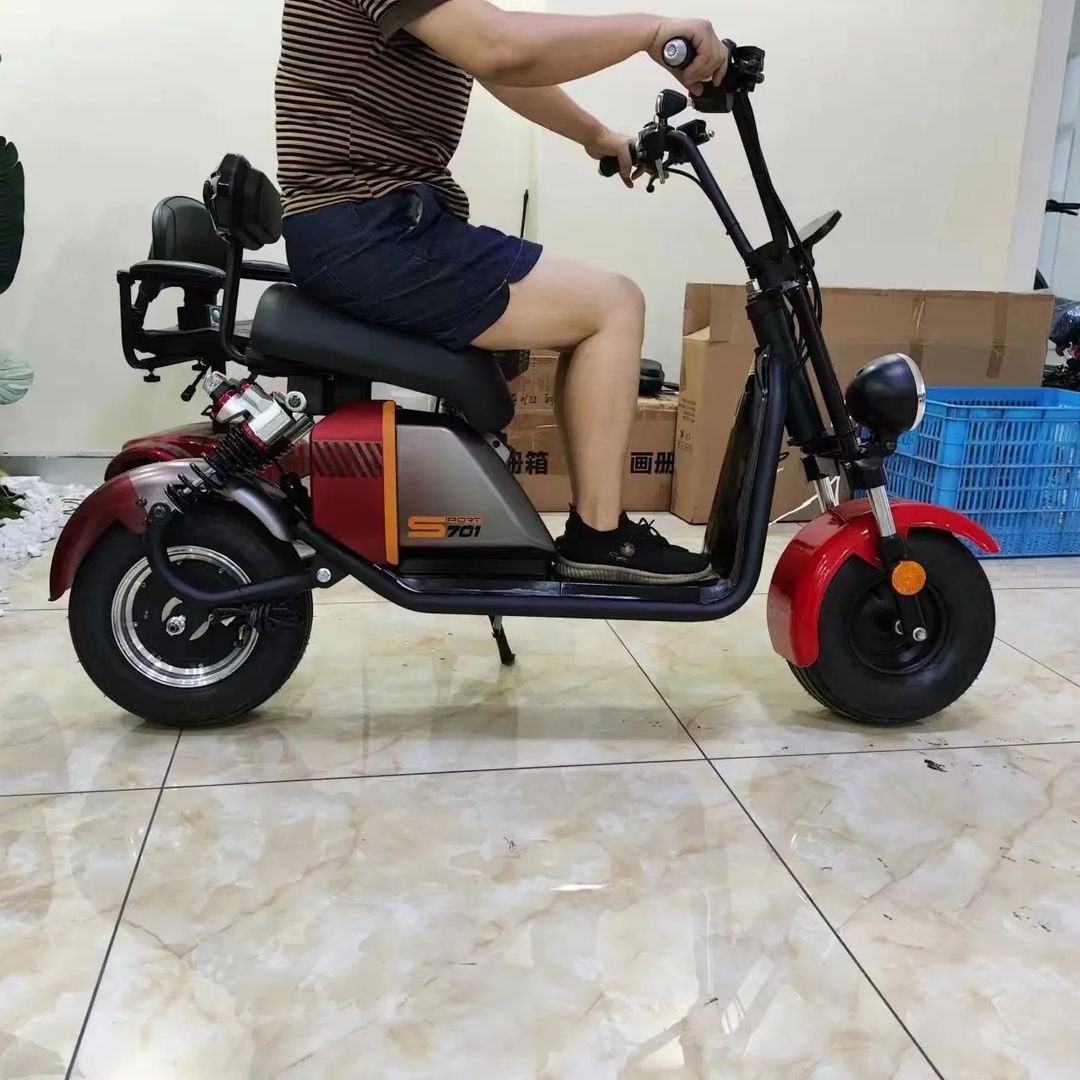 SMARDA 2 MINI 701 สกู๊ตเตอร์ไฟฟ้าไซค์มินิ ล้อขนาด 6 นิ้ว