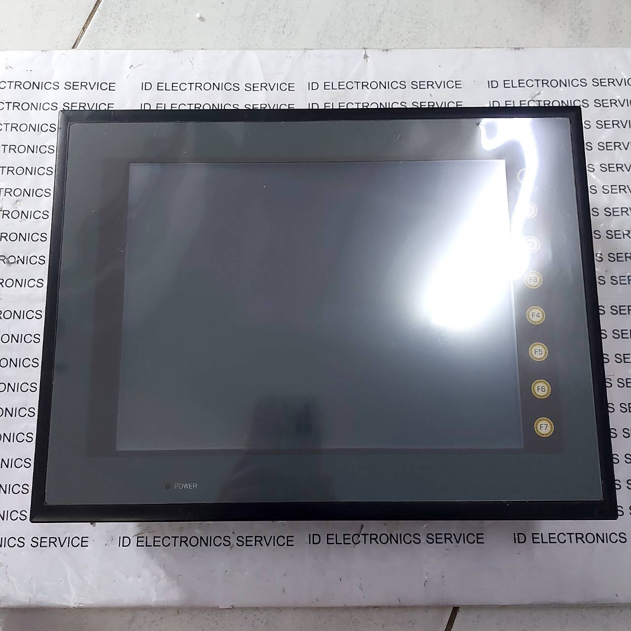 V710C HMI “ HAKKO ”