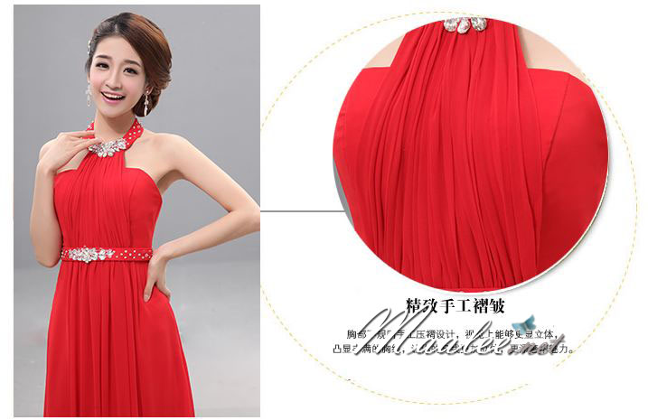 พร้อมเช่า ชุดราตรียาว แบบเกาะอก เพิ่มความเซ็กซี่สไตล์คล้องคอ โชว์หลัง ผ้าชีฟอง แต่งคริสตัลสวยหรู สีครีม