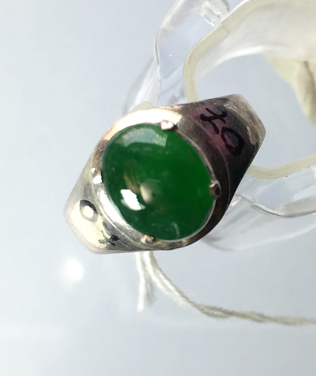 Myanmar Jade หยกพม่า A jadeite ชุดแหวน+ต่างหู แหวน นน.2.01 ct.และ ต่างหู นน. 2.92 ct.