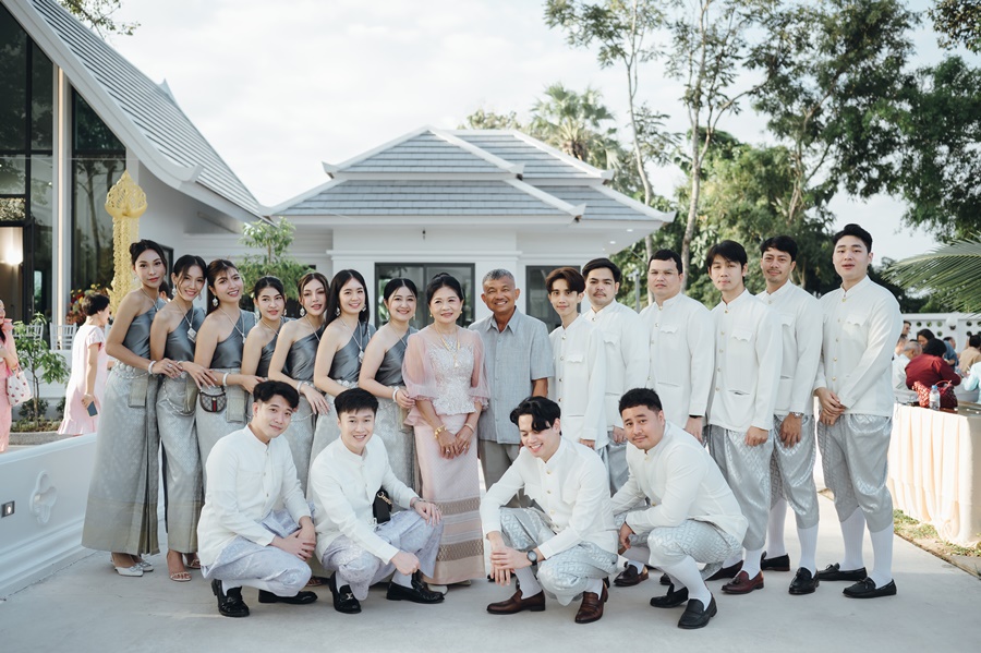 เช่า ชุดไทยเพื่อนเจ้าบ่าว ชุดราชปะแตน โจงกระเบน