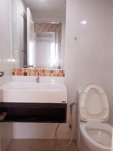 ให้เช่าคอนโด เด็น วิภาวดี ตึกC ห้อง 28 ตรม.เฟอร์ครบ มีเครื่องซักผ้า ใกล้ศูนย์ราชการ พร้อมอยู่