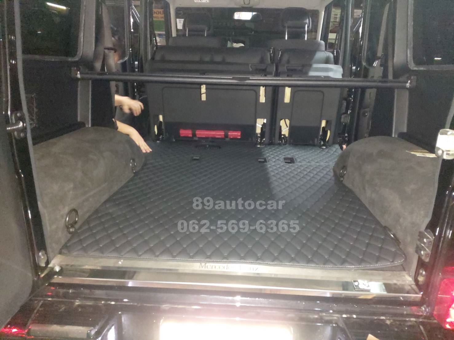 พรมรถยนต์ Benz G350d ปูพรมหกดี สีดำล้วน เต็มคัน