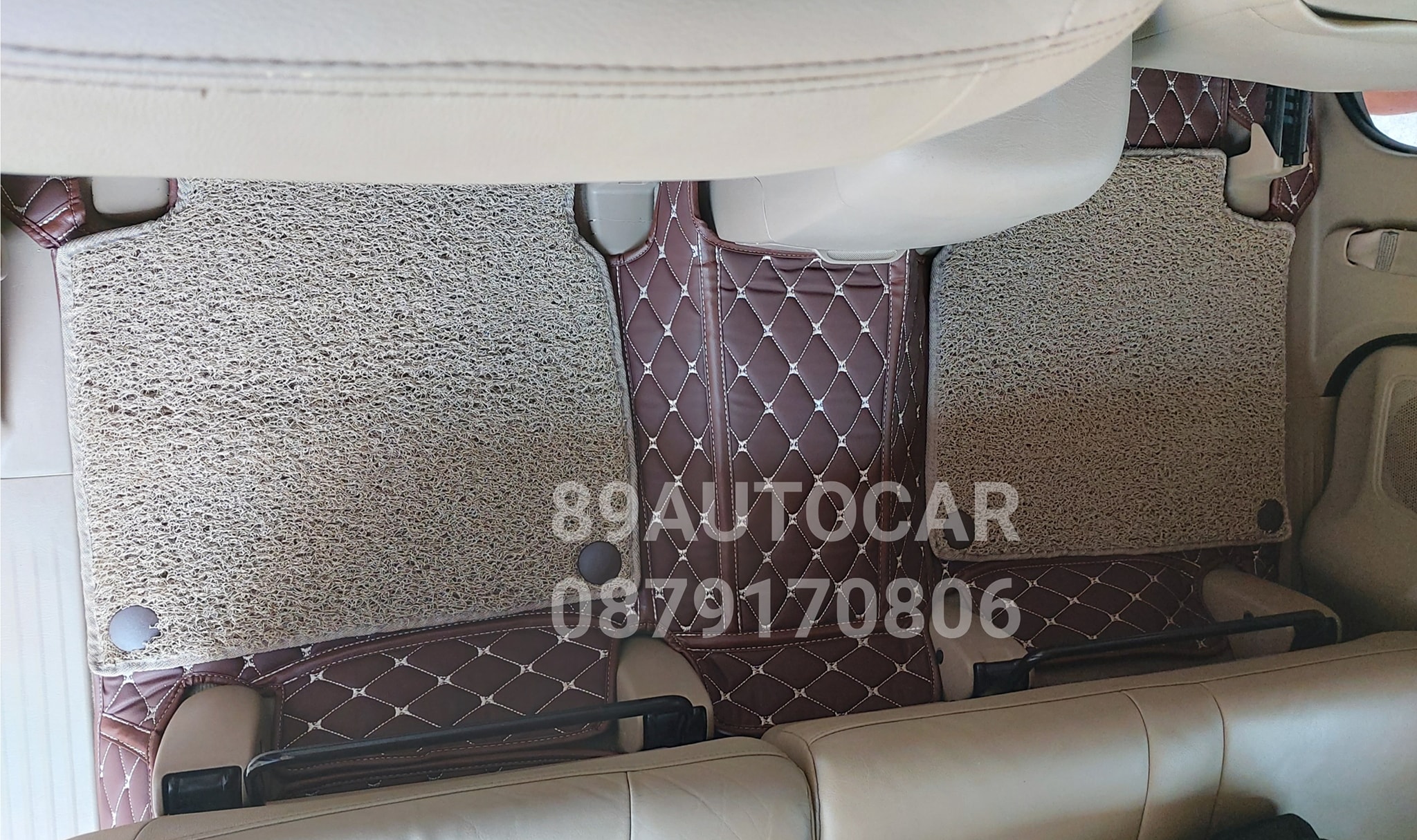 Toyota Fortuner 2010-2014 ปูพรม7D สีกาแฟ + พรมดักฝุ่นสีครีม เข้ารูป