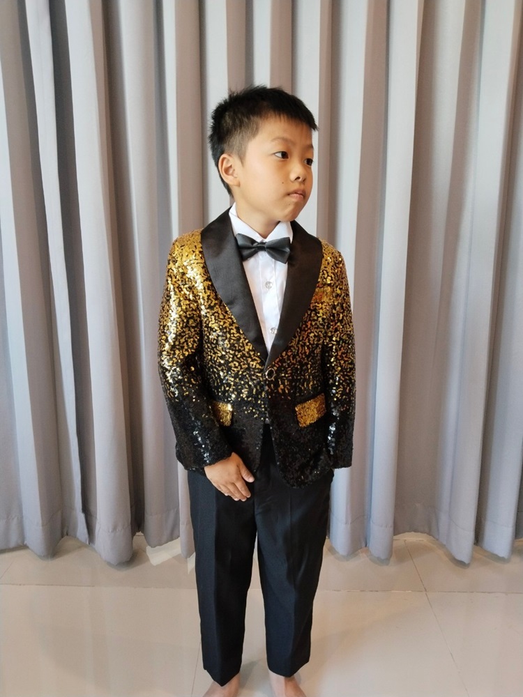 พร้อมเช่า ชุดสูทเด็กชาย สีทูโทน งานกลิตเตอร์แน่นๆ หรูหรา **พร้อมเช่าไซส์ 120,130,140,150**