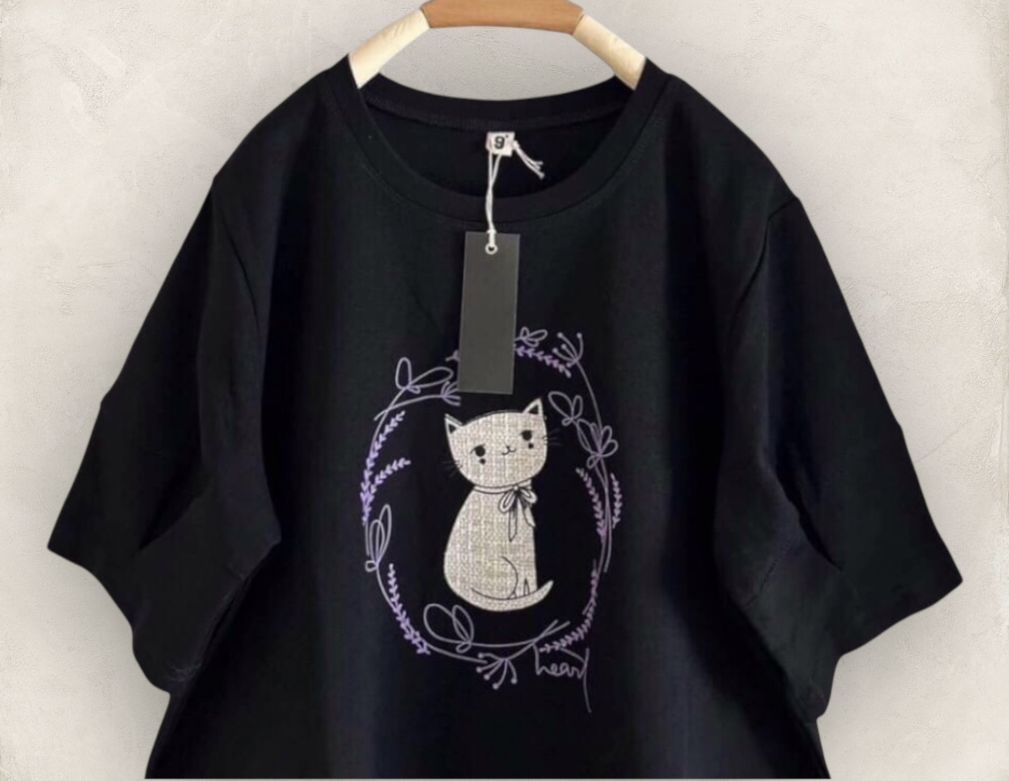 เสื้อยืดปักลายแมว 9am