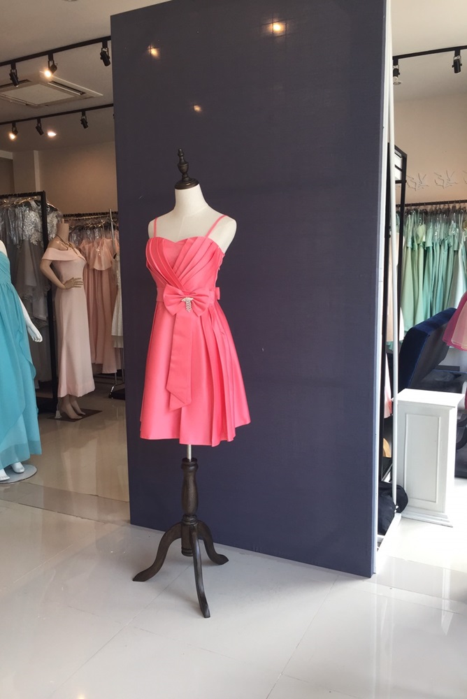 Sale พร้อมส่ง ชุดราตรีสั้น สายเดี่ยว สีโอโรส