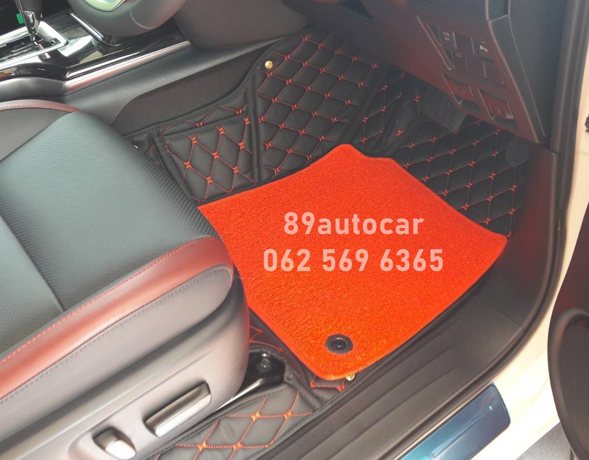 พรมรถ Toyota Fortuner 2021 Legender ปูพรม7D สีดำด้ายแดง + ดักฝุ่นสีแดง