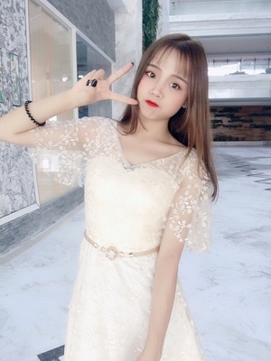 Pro-order เดรสสวย ถ่ายพรีเวดดิ้ง สวยหวาน ลูกไม้ (ซิปหลัง)