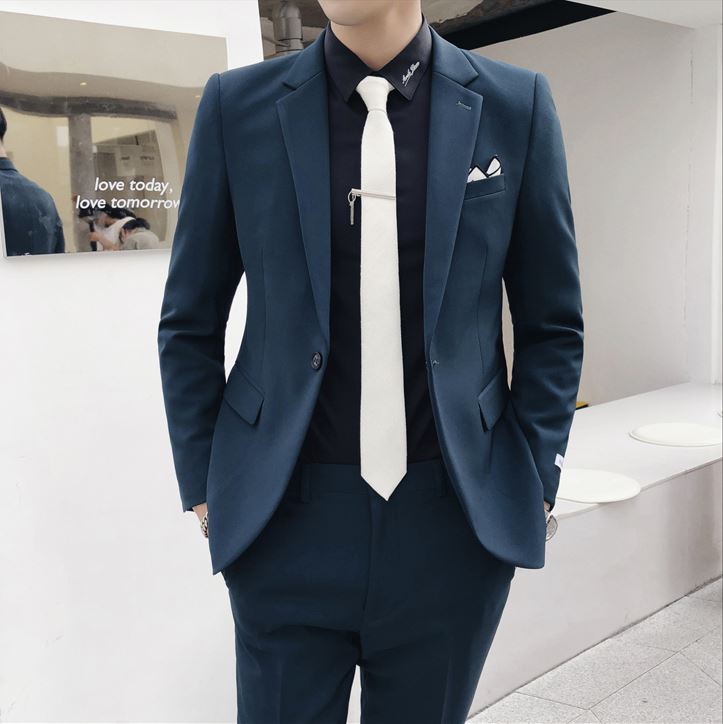 Pre-order เสื้อสูทชาย สีเขียวเข้ม หล่อเนียบ ทรงสลิม