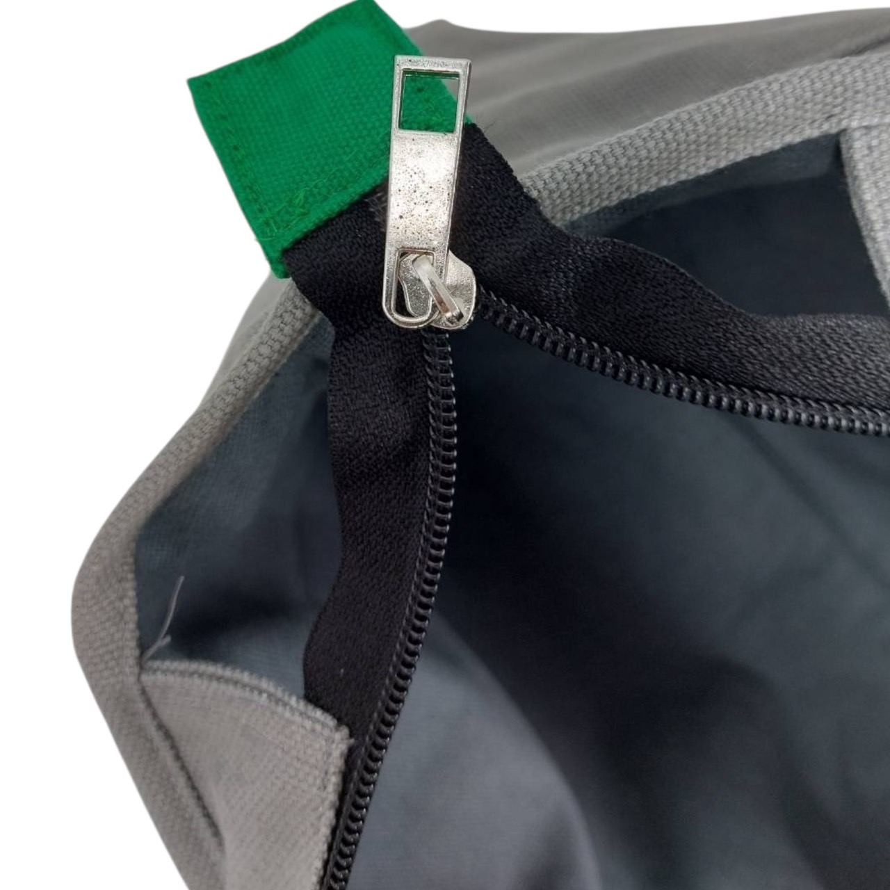 กระเป๋าผ้าแคนวาส ทรงสี่เหลี่ยมผืนผ้า ขนาด ก.33*ส.22*ก้น 10 ซม.