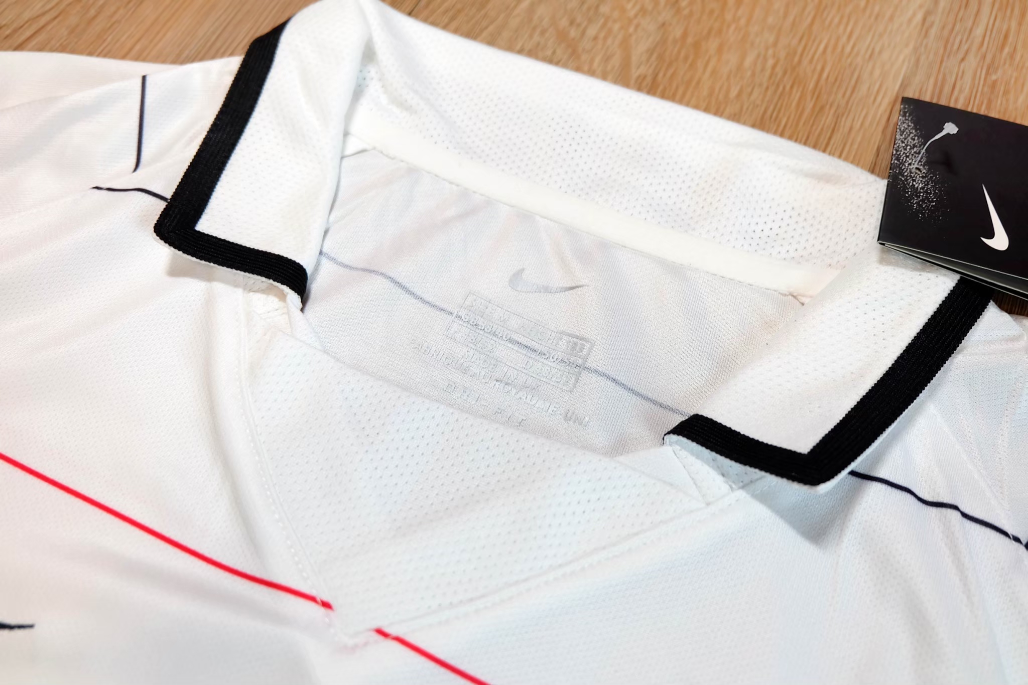 Manchester United 2003/04 Third Vintage Jersey เสื้อฟุตบอลแมนยูย้อนยุค