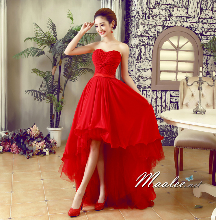 พร้อมเช่า ชุดราตรีสั้น เกาะอก หน้าสั้นหลังยาว คอจับเดรปรูปหัวใจ สีแดง