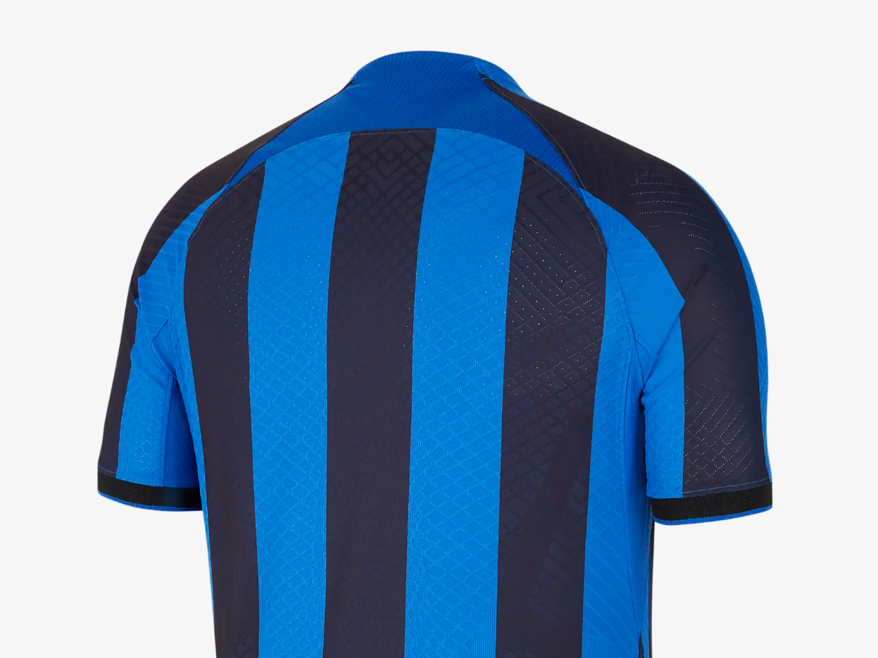 เสื้ออินเตอร์มิลาน 2022 2023 ทีมเหย้าเวอร์ชั่นนักเตะของแท้