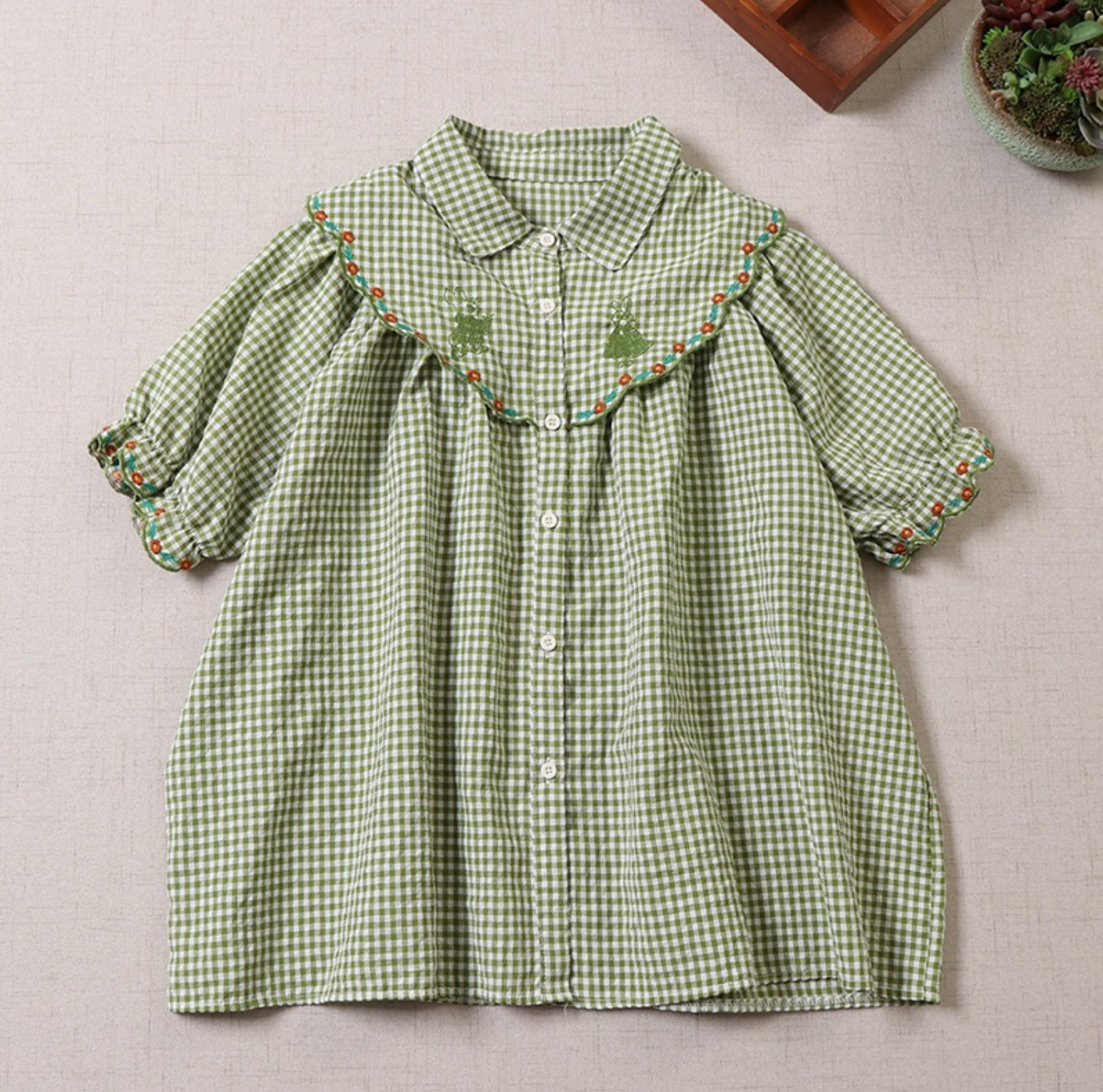 เสื้อผ้าฝ้ายลายสก็อตลายปัก