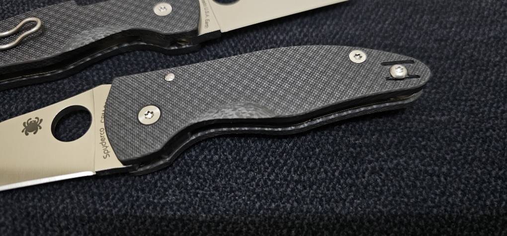 Spyderco MicroJimbo Sprint Run Folding Knife 2.45" CPM-S90V Satin Plain Blade, Peel-Ply Carbon Fiber Handles