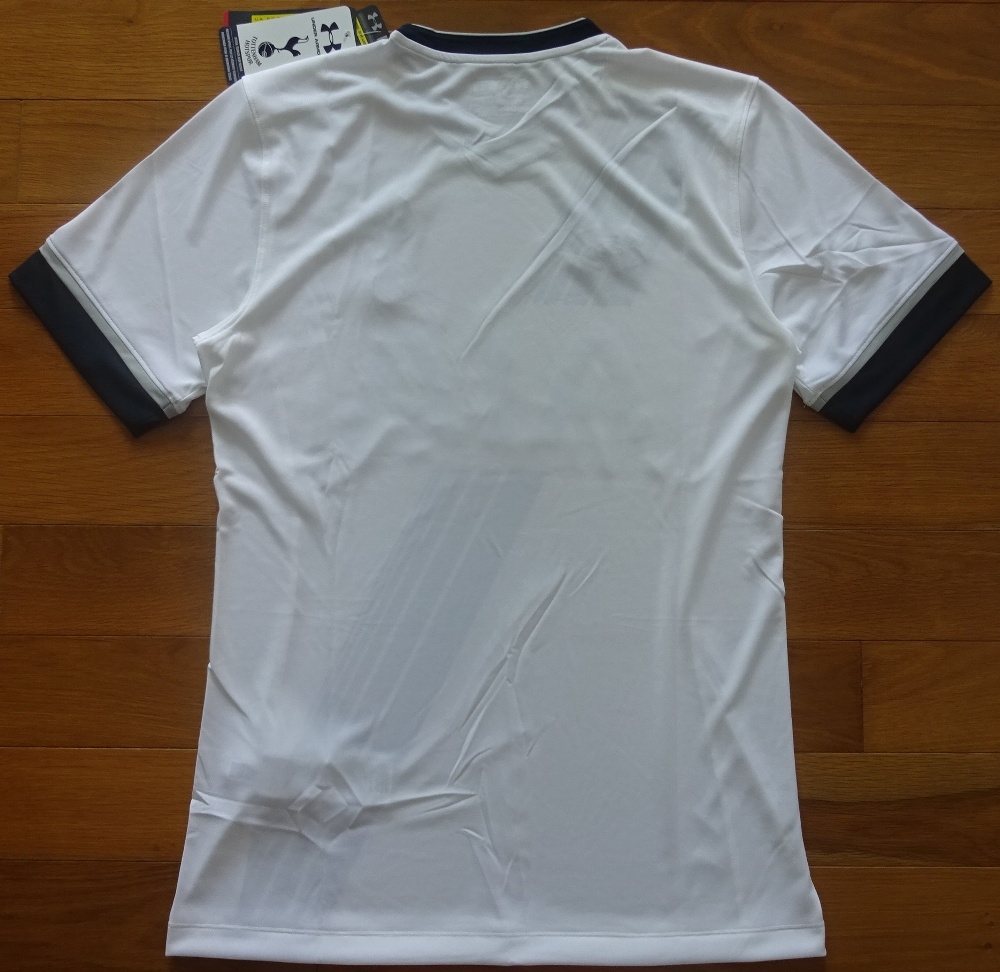 เสื้อฟุตบอล ทีมสโมสรท็อตแน่ม ฮ็อทสเปอร์ ชุดเหย้า 2015/16 ใหม่ M-Size / TOTTENHAM HOTSPUR Football Shirt Home Kit 2015/16 Jersey NEW M-Size