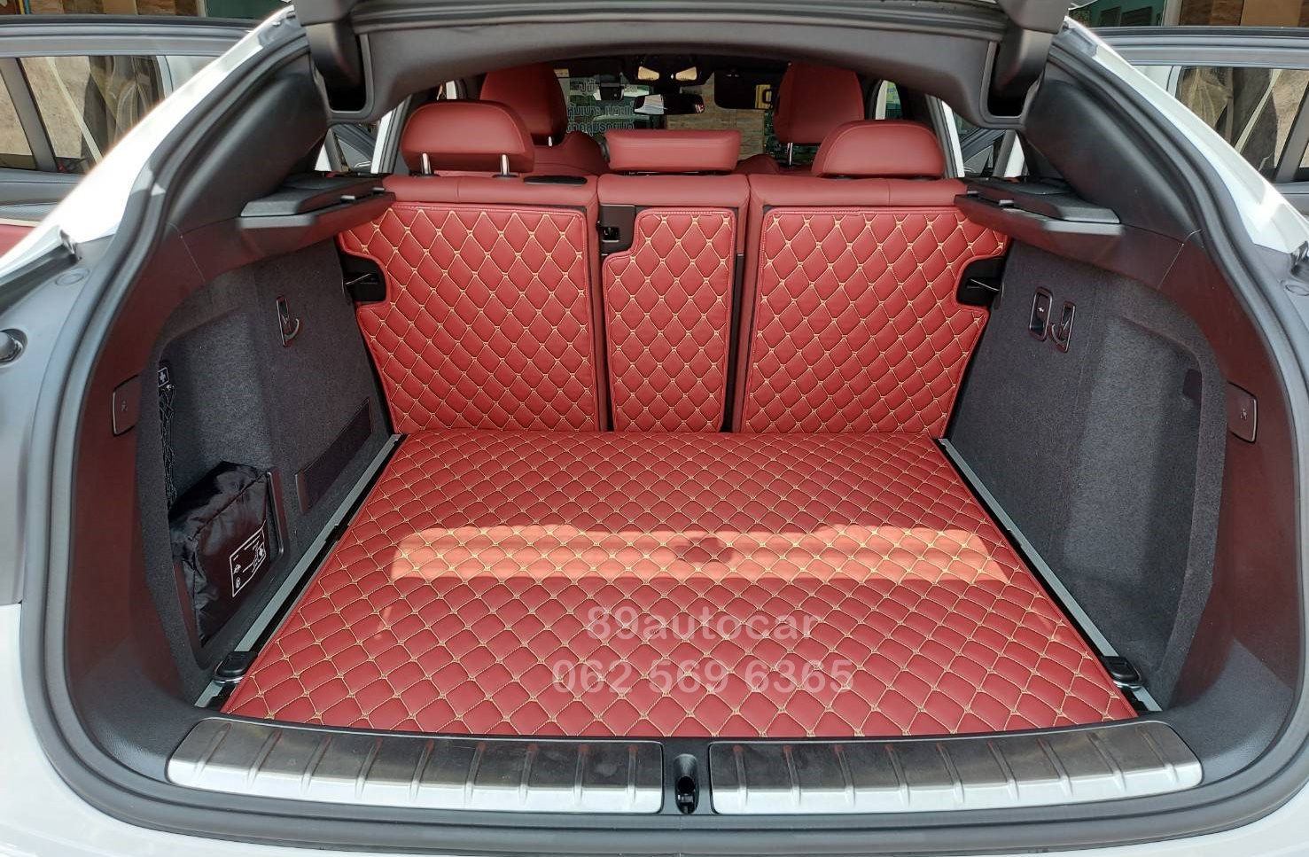 พรมรถยนต์ BMW X4 2021 ปูพรม6D สีแดงไวน์ เต็มคัน