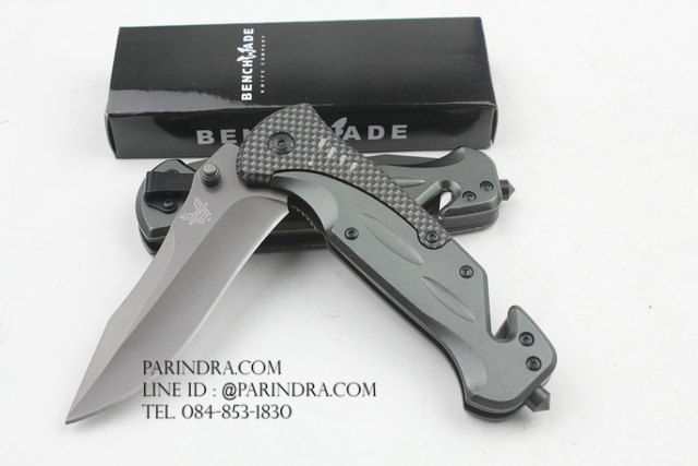 มีดพับ Benchmade ตัวเปิดเร็ว ลายด้ามสีเทา ผสมเคฟล่า ( DA31 )