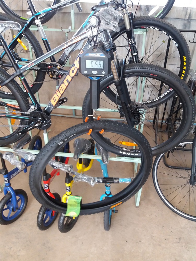 ยางนอก ขอบลวด เสือภูเขา Duro Miner 26x 1.95 DB1072(จัดส่งธรรมดาหรือEMS150เท่านั้น)