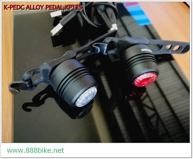 ชุดไฟหน้า-ไฟท้าย SANGUAN RUBY ,SG-01 อลูมิเนียม ชาร์จ USB -ไฟชุด