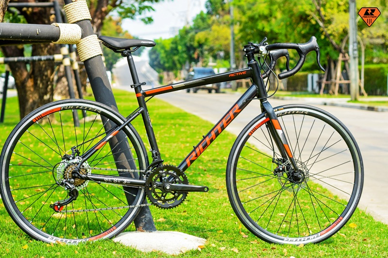 จักรยานเสือหมอบ RICHTER ACTIVE เฟรม Aluminium ซ่อนสาย เกียร์ Shimano 14 sp ล้อ 700c NEW2025