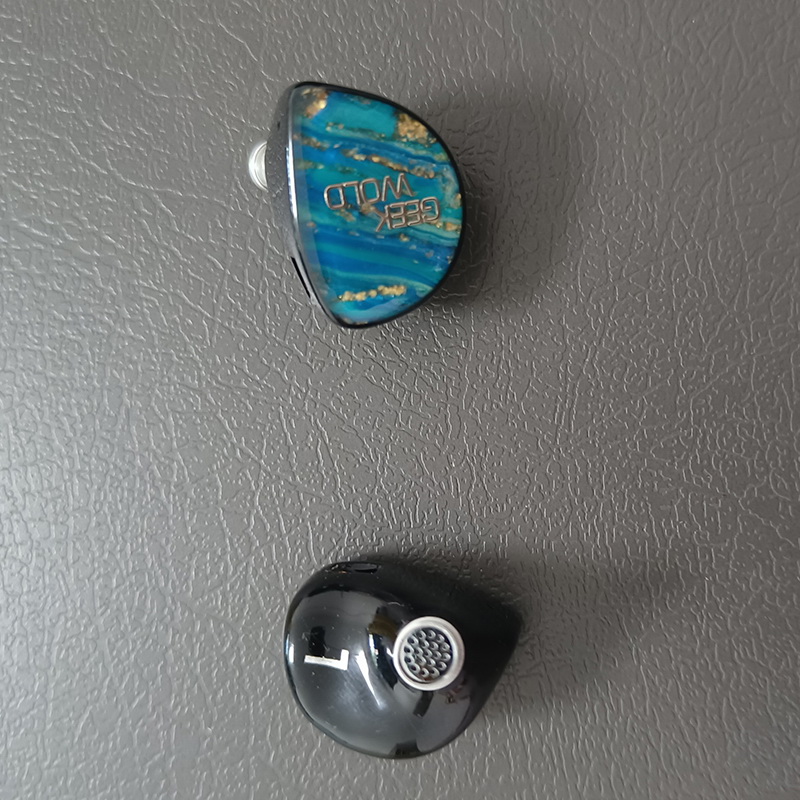 Geek Wold GK100 หูฟัง Hybrid 9 ไดรเวอร์ 2BA+3DD+4PZT พร้อมสาย Hakugei ประกันศูนย์ไทย